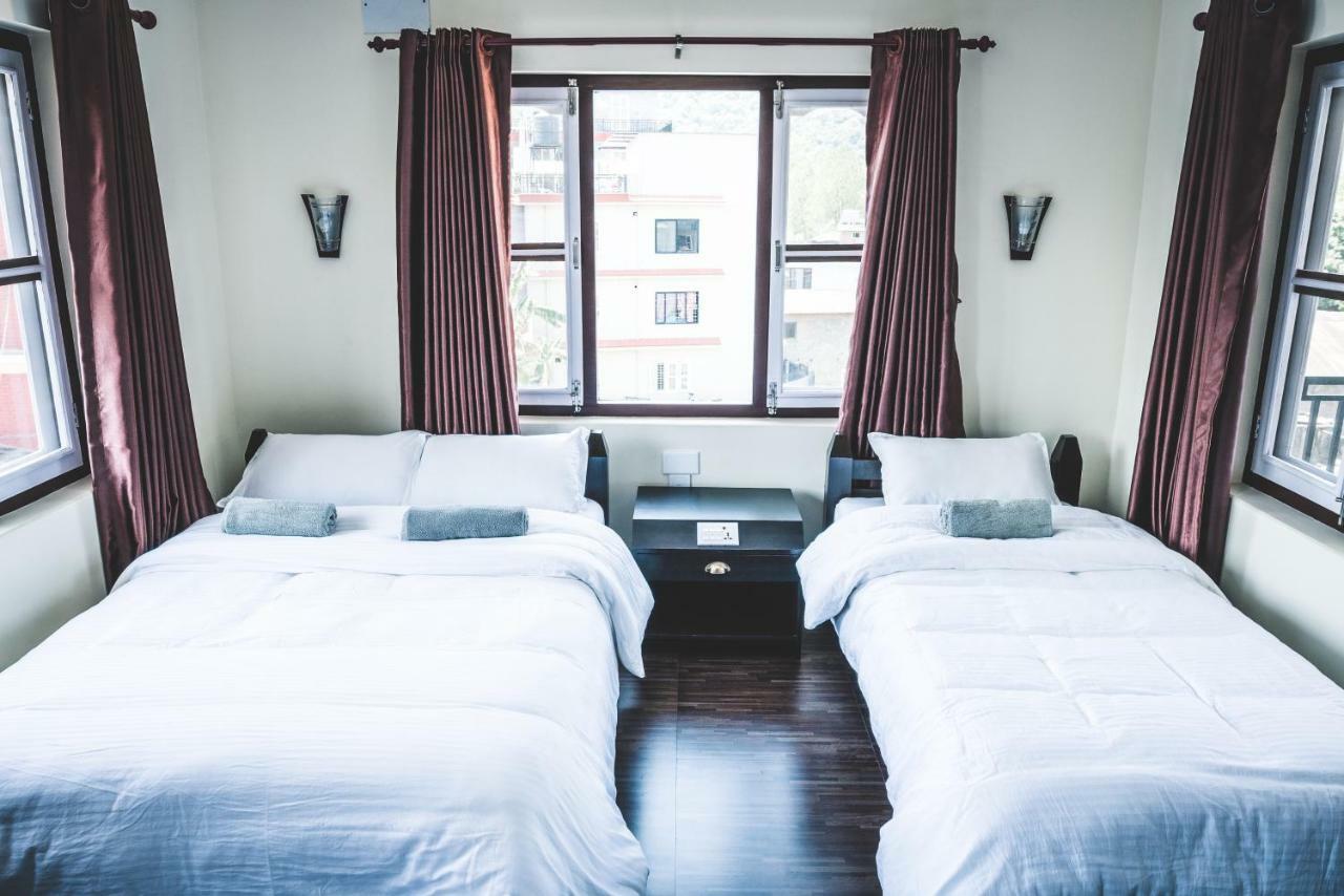Hotel K2 Pokhara Dış mekan fotoğraf